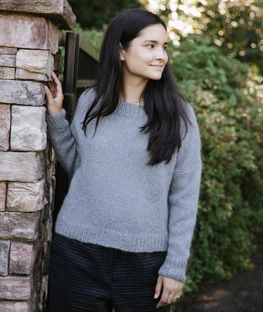 Easy Relaxed Pullover: Extended Neck Version Using Woolfolk Tåge